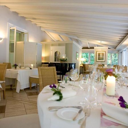 Hotel Restaurant Villa Fayence Wallerfangen Extérieur photo