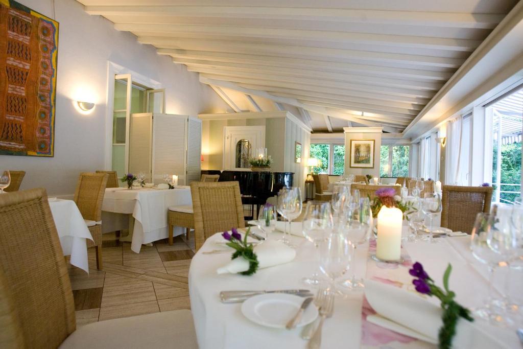 Hotel Restaurant Villa Fayence Wallerfangen Extérieur photo